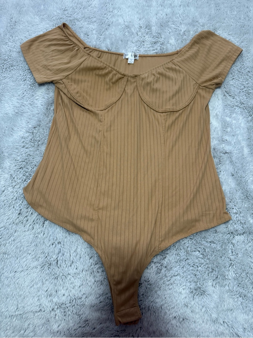 Ribbed Off-Shoulder Bodysuit in Camel